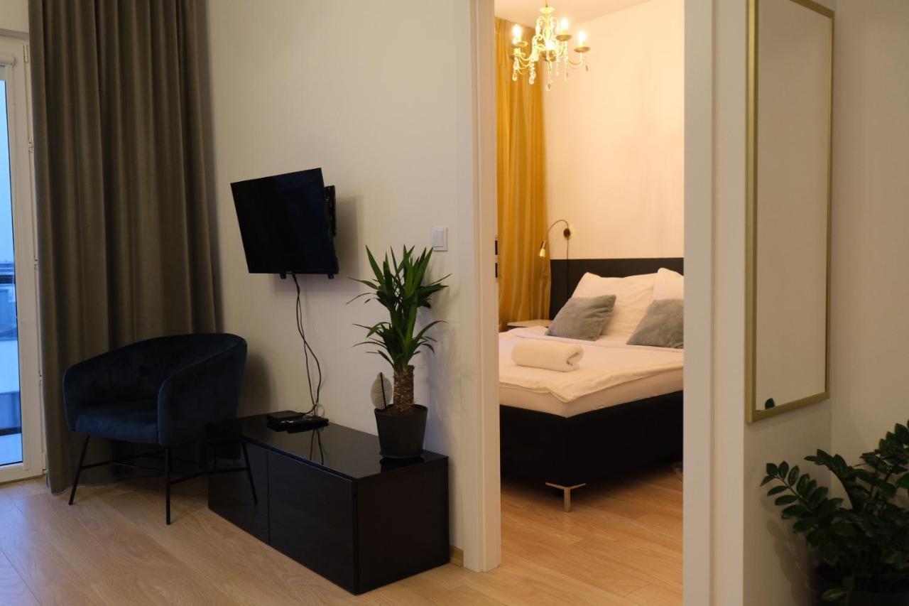 ורשה Apartament 9, Z Oddzielna Sypialnia! מראה חיצוני תמונה