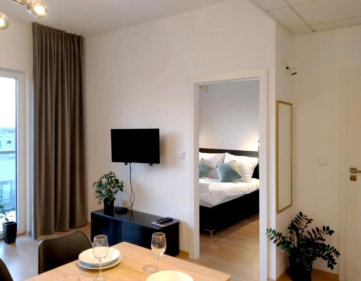 ורשה Apartament 9, Z Oddzielna Sypialnia! מראה חיצוני תמונה