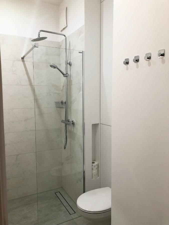 ורשה Apartament 9, Z Oddzielna Sypialnia! מראה חיצוני תמונה